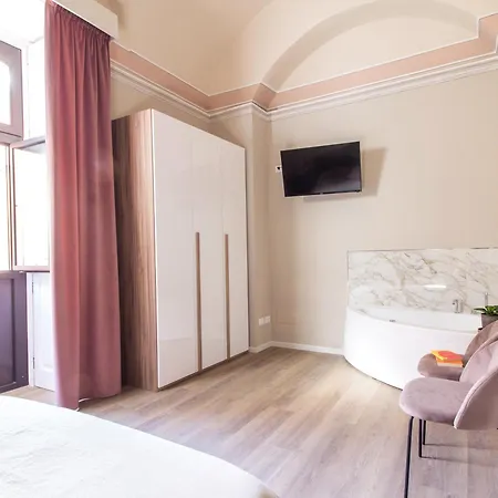 Archimedes Suites By Receptio Apartment *