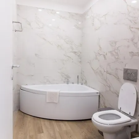 Archimedes Suites By Receptio Apartment